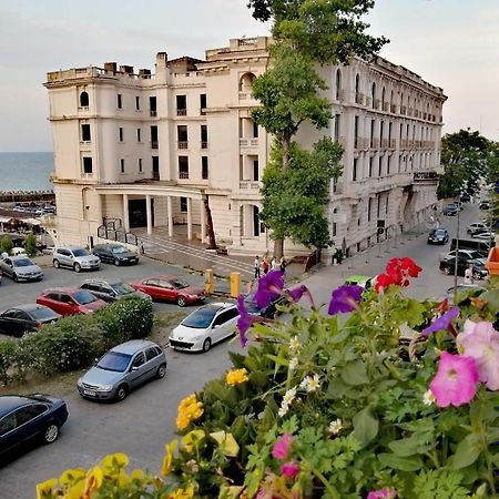 Appartement La Eluta Cazino à Constanţa Extérieur photo